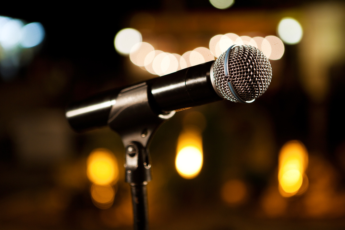 Microphone 